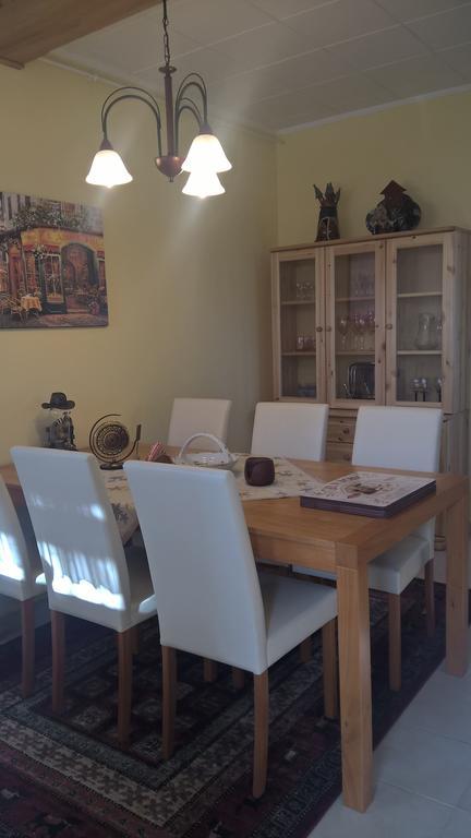 Pongracz Apartman Zirc Extérieur photo